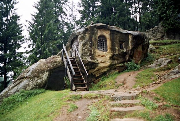 Chilia_lui_Daniil_Sihastru_Putna 2